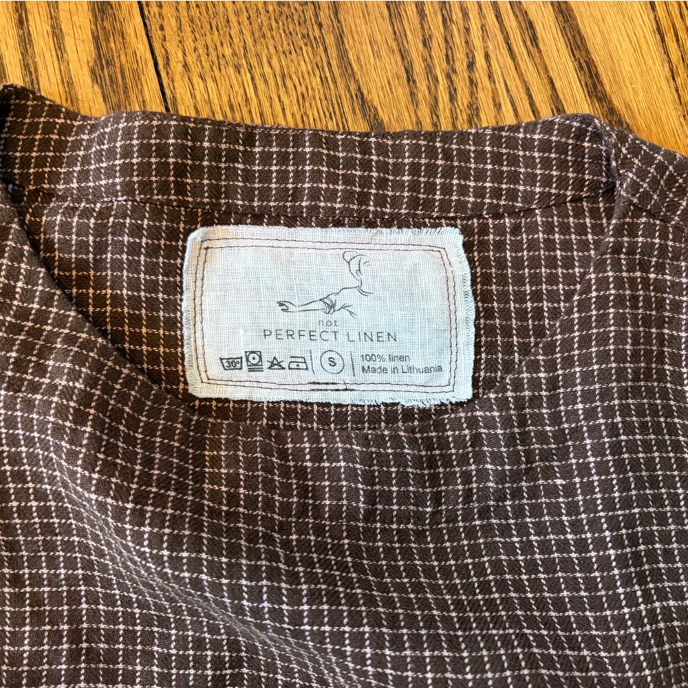 notPERFECTLINEN Elena Linen Top in Chocolate Checks Herringbone - Picture 3 of 7